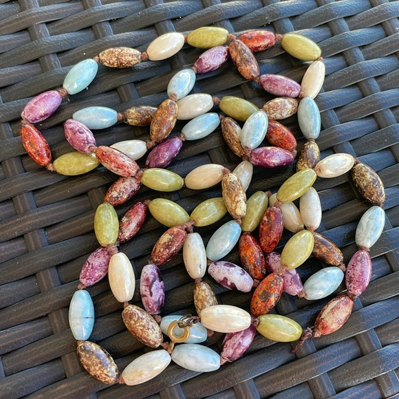 Multicolor Beaded Necklace - Picture 9 of 9